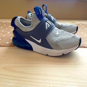 Nike air max slip on kids shoes size 13